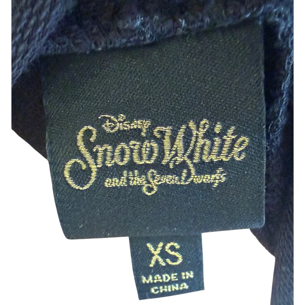Disney Snow White Heart & Birds Hoodie Black Long Sleeve Ruffle Cuffs Women’s XS - Picture 8 of 10